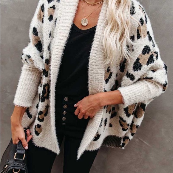 SOLD OUT Leopard Fuzzy Oversized Cardigan Knit Sweater - Picture 5 of 7
